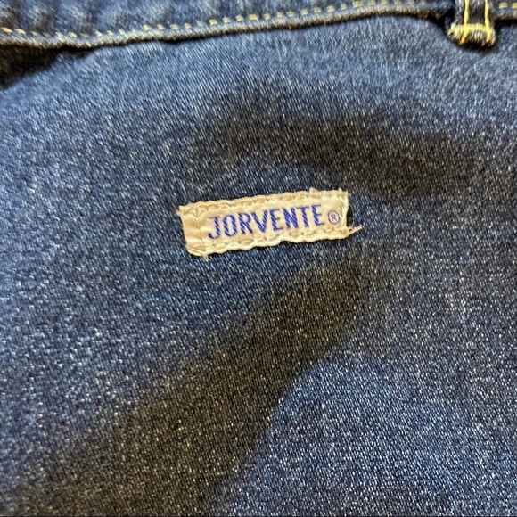 Vintage high-waisted dark wash women’s straight leg mom jeans in size 14 - Picture 11 of 15